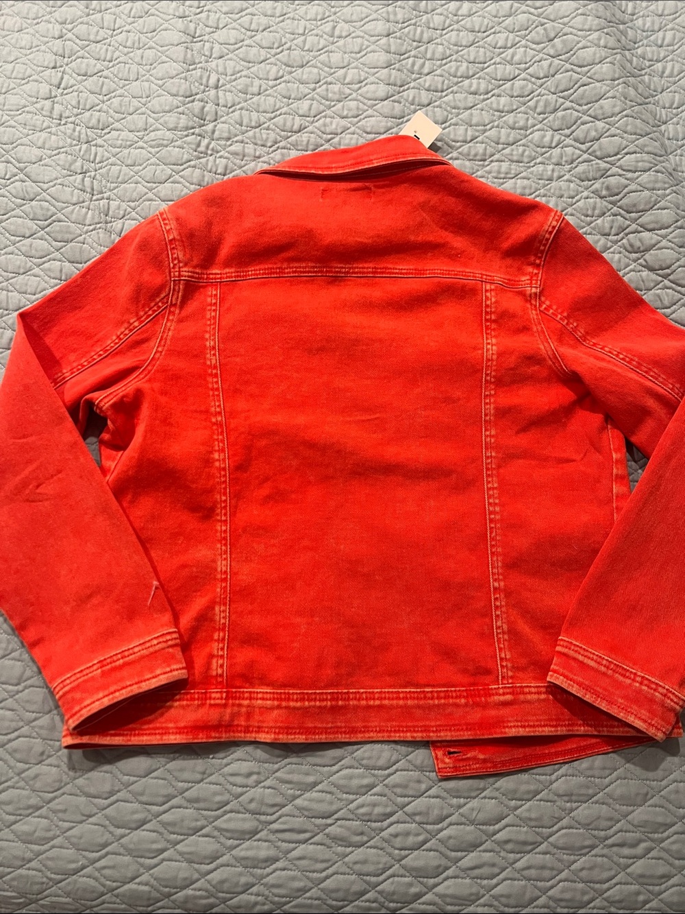 Ladies Distessed Red Denim Jacket - NWT Size Large - Picture 5 of 6